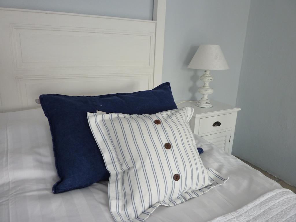 Le Mas Del Sol Bed & Breakfast Bonnieux Bilik gambar